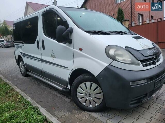 Білий Опель Віваро, об'ємом двигуна 1.9 л та пробігом 243 тис. км за 7800 $, фото 10 на Automoto.ua