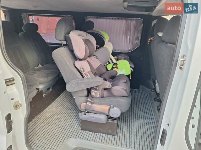 Білий Опель Віваро, об'ємом двигуна 1.9 л та пробігом 272 тис. км за 8800 $, фото 21 на Automoto.ua