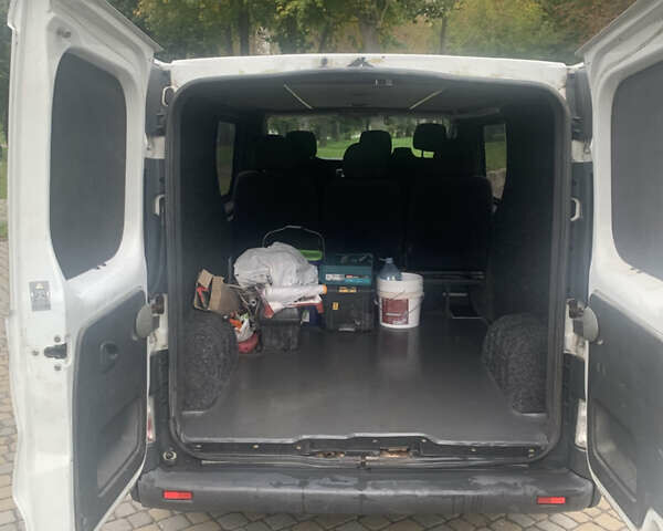 Білий Опель Віваро, об'ємом двигуна 1.9 л та пробігом 412 тис. км за 6800 $, фото 24 на Automoto.ua