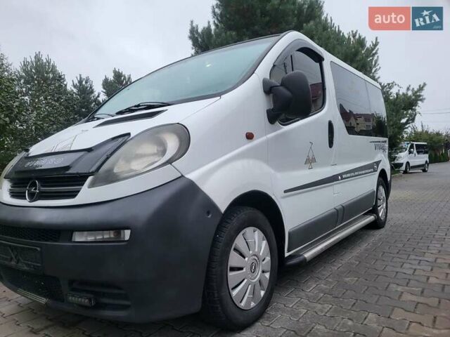 Білий Опель Віваро, об'ємом двигуна 1.9 л та пробігом 243 тис. км за 7800 $, фото 36 на Automoto.ua
