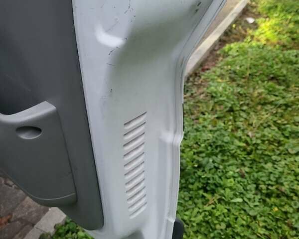 Білий Опель Віваро, об'ємом двигуна 1.9 л та пробігом 243 тис. км за 7800 $, фото 74 на Automoto.ua
