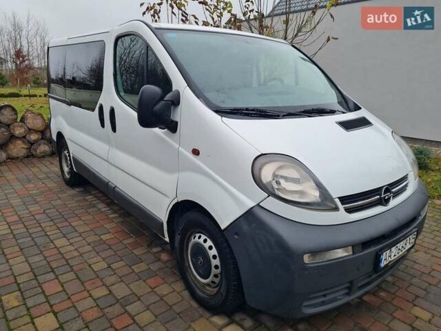 Белый Опель Виваро, объемом двигателя 1.9 л и пробегом 402 тыс. км за 7100 $, фото 5 на Automoto.ua