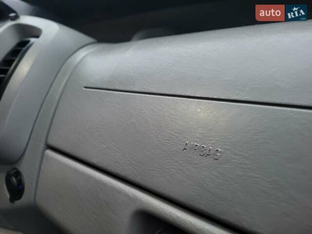 Білий Опель Віваро, об'ємом двигуна 1.9 л та пробігом 243 тис. км за 7800 $, фото 64 на Automoto.ua