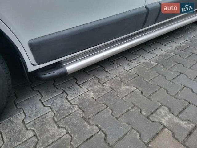 Білий Опель Віваро, об'ємом двигуна 1.9 л та пробігом 243 тис. км за 7800 $, фото 32 на Automoto.ua
