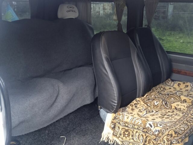 Білий Опель Віваро, об'ємом двигуна 0 л та пробігом 4 тис. км за 8000 $, фото 5 на Automoto.ua