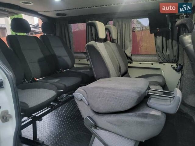 Білий Опель Віваро, об'ємом двигуна 1.9 л та пробігом 243 тис. км за 7800 $, фото 77 на Automoto.ua