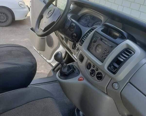 Белый Опель Виваро, объемом двигателя 1.87 л и пробегом 659 тыс. км за 4800 $, фото 17 на Automoto.ua