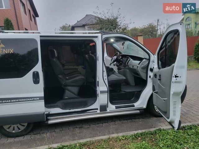 Білий Опель Віваро, об'ємом двигуна 1.9 л та пробігом 243 тис. км за 7800 $, фото 38 на Automoto.ua