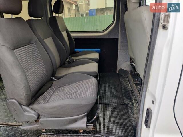 Белый Опель Виваро, объемом двигателя 1.87 л и пробегом 280 тыс. км за 6000 $, фото 25 на Automoto.ua