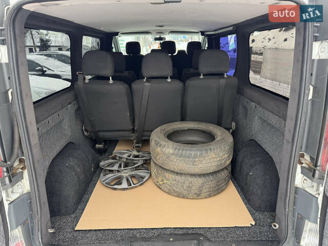 Белый Опель Виваро, объемом двигателя 1.9 л и пробегом 300 тыс. км за 7999 $, фото 24 на Automoto.ua