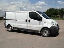 Белый Опель Виваро, объемом двигателя 1.9 л и пробегом 320 тыс. км за 5700 $, фото 1 на Automoto.ua