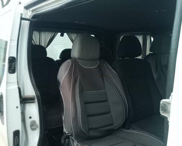 Білий Опель Віваро, об'ємом двигуна 1.9 л та пробігом 443 тис. км за 6200 $, фото 6 на Automoto.ua