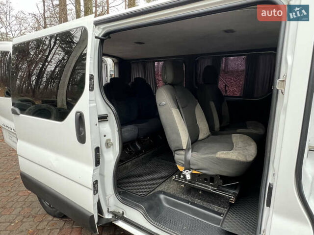 Білий Опель Віваро, об'ємом двигуна 1.9 л та пробігом 370 тис. км за 8350 $, фото 54 на Automoto.ua