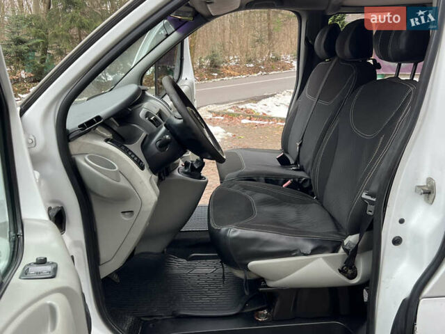 Білий Опель Віваро, об'ємом двигуна 1.9 л та пробігом 370 тис. км за 8350 $, фото 43 на Automoto.ua