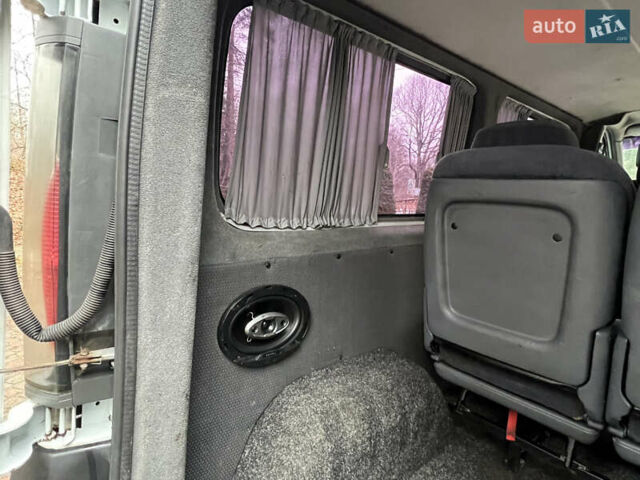 Білий Опель Віваро, об'ємом двигуна 1.9 л та пробігом 370 тис. км за 8350 $, фото 63 на Automoto.ua