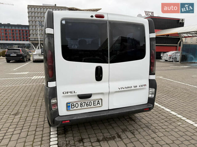 Белый Опель Виваро, объемом двигателя 1.9 л и пробегом 273 тыс. км за 8500 $, фото 5 на Automoto.ua