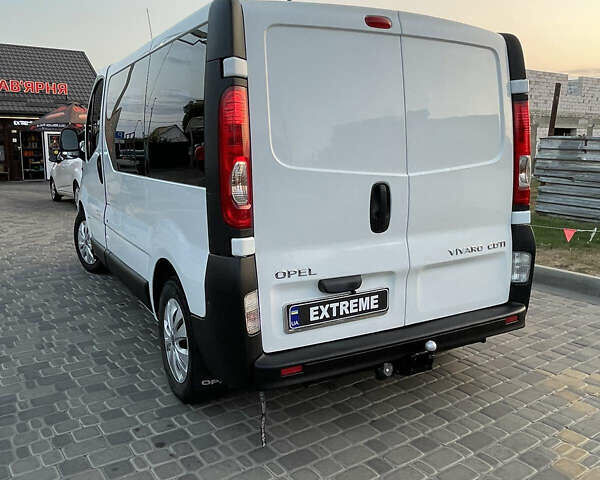 Білий Опель Віваро, об'ємом двигуна 1.9 л та пробігом 320 тис. км за 8700 $, фото 8 на Automoto.ua