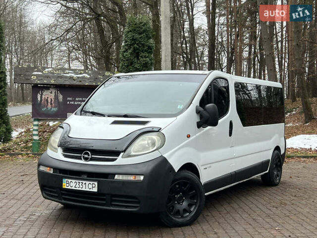 Білий Опель Віваро, об'ємом двигуна 1.9 л та пробігом 370 тис. км за 8350 $, фото 11 на Automoto.ua