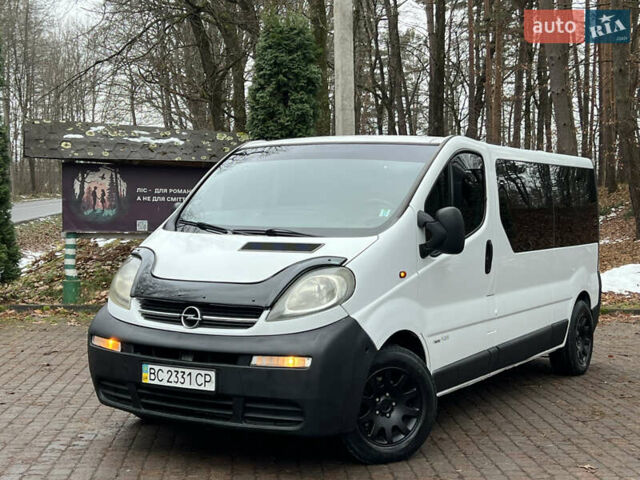 Білий Опель Віваро, об'ємом двигуна 1.9 л та пробігом 370 тис. км за 8350 $, фото 10 на Automoto.ua
