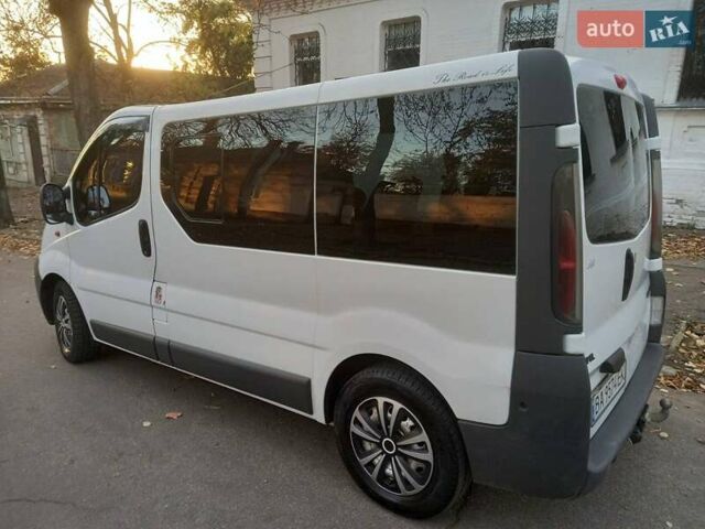 Белый Опель Виваро, объемом двигателя 1.87 л и пробегом 327 тыс. км за 7200 $, фото 8 на Automoto.ua