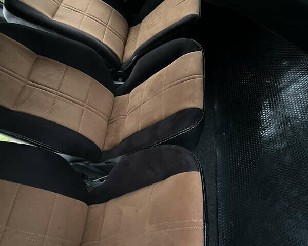 Білий Опель Віваро, об'ємом двигуна 1.87 л та пробігом 327 тис. км за 7500 $, фото 10 на Automoto.ua