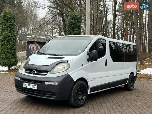 Білий Опель Віваро, об'ємом двигуна 1.9 л та пробігом 370 тис. км за 8350 $, фото 16 на Automoto.ua