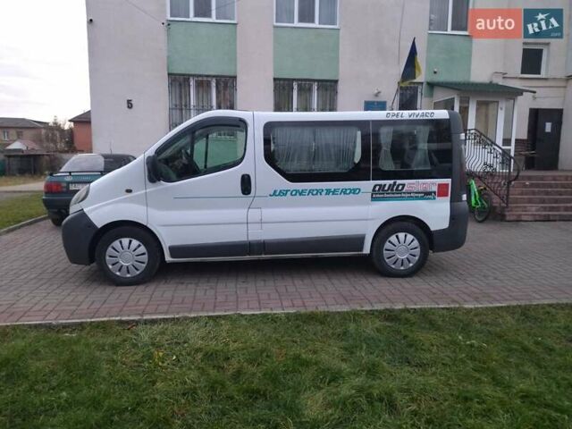 Білий Опель Віваро, об'ємом двигуна 1.87 л та пробігом 307 тис. км за 6590 $, фото 4 на Automoto.ua