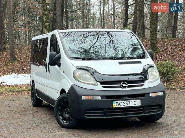 Білий Опель Віваро, об'ємом двигуна 1.9 л та пробігом 370 тис. км за 8350 $, фото 13 на Automoto.ua
