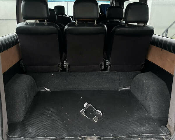 Білий Опель Віваро, об'ємом двигуна 1.87 л та пробігом 327 тис. км за 7500 $, фото 11 на Automoto.ua