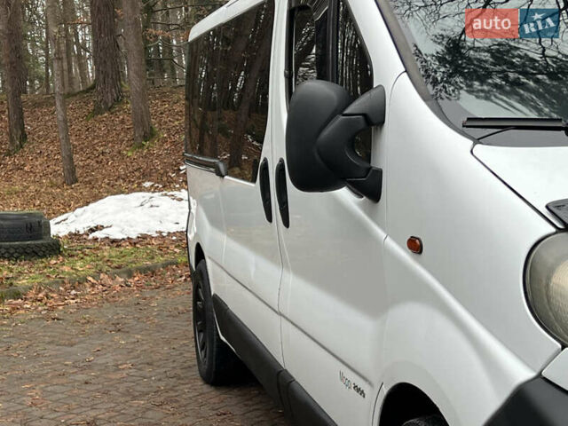 Білий Опель Віваро, об'ємом двигуна 1.9 л та пробігом 370 тис. км за 8350 $, фото 24 на Automoto.ua