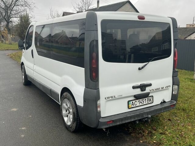 Білий Опель Віваро, об'ємом двигуна 1.9 л та пробігом 327 тис. км за 7500 $, фото 4 на Automoto.ua