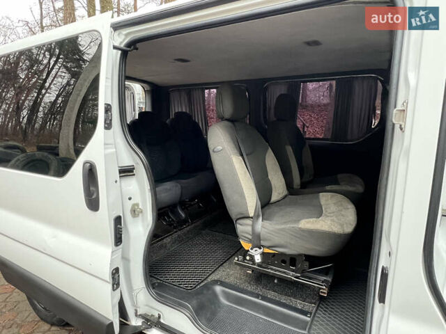 Білий Опель Віваро, об'ємом двигуна 1.9 л та пробігом 370 тис. км за 8350 $, фото 57 на Automoto.ua