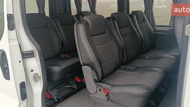 Белый Опель Виваро, объемом двигателя 1.9 л и пробегом 237 тыс. км за 8800 $, фото 20 на Automoto.ua