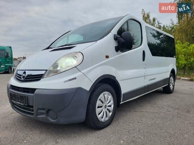 Белый Опель Виваро, объемом двигателя 2 л и пробегом 248 тыс. км за 9500 $, фото 36 на Automoto.ua