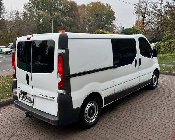 Белый Опель Виваро, объемом двигателя 2 л и пробегом 293 тыс. км за 7500 $, фото 26 на Automoto.ua