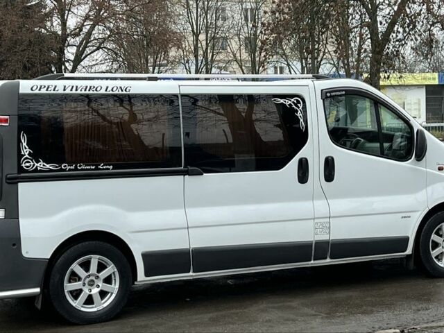 Белый Опель Виваро, объемом двигателя 2 л и пробегом 230 тыс. км за 8800 $, фото 4 на Automoto.ua