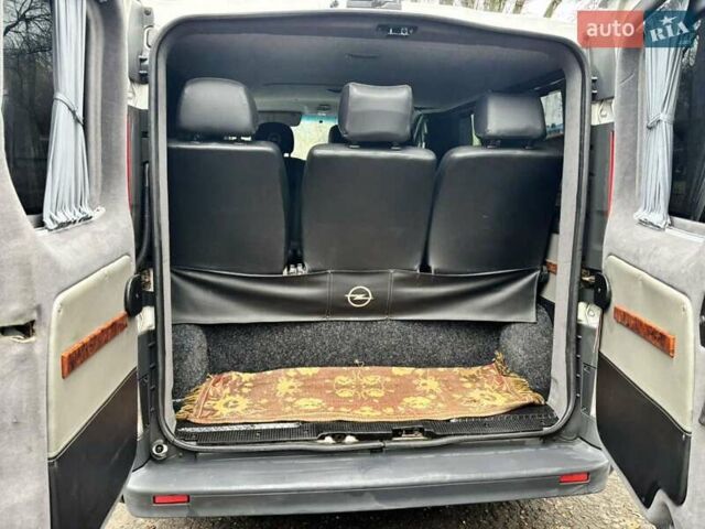 Белый Опель Виваро, объемом двигателя 2 л и пробегом 173 тыс. км за 9700 $, фото 16 на Automoto.ua