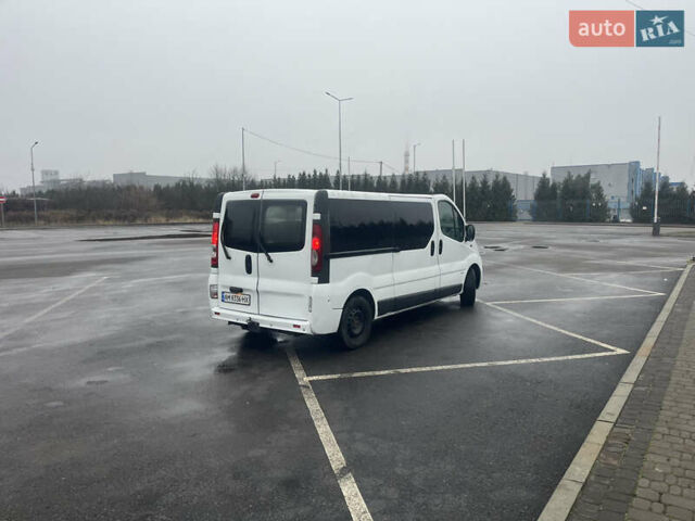 Білий Опель Віваро, об'ємом двигуна 2 л та пробігом 340 тис. км за 8300 $, фото 10 на Automoto.ua