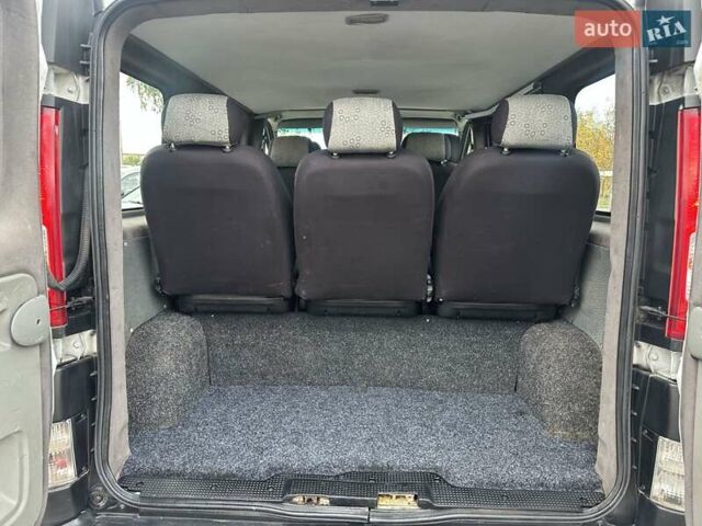 Белый Опель Виваро, объемом двигателя 2 л и пробегом 333 тыс. км за 8800 $, фото 12 на Automoto.ua