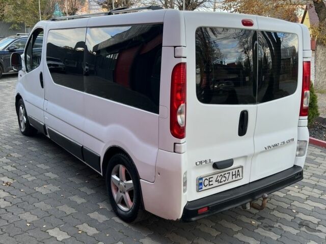 Білий Опель Віваро, об'ємом двигуна 2.5 л та пробігом 585 тис. км за 8300 $, фото 5 на Automoto.ua