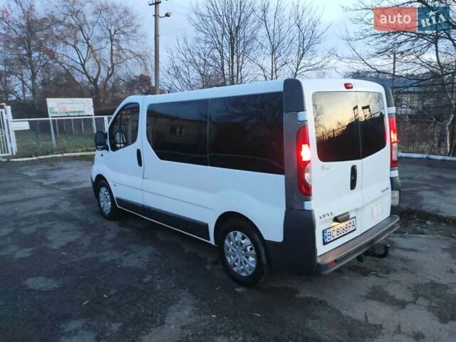 Белый Опель Виваро, объемом двигателя 2 л и пробегом 398 тыс. км за 7150 $, фото 16 на Automoto.ua