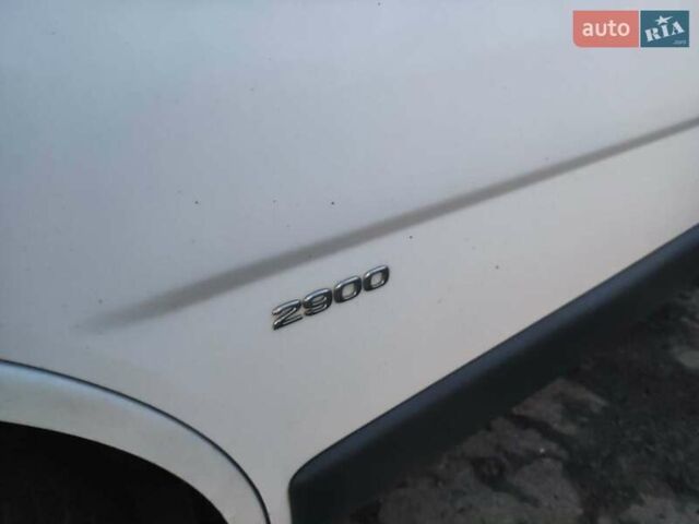 Белый Опель Виваро, объемом двигателя 2 л и пробегом 398 тыс. км за 7150 $, фото 26 на Automoto.ua