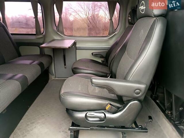 Білий Опель Віваро, об'ємом двигуна 2 л та пробігом 307 тис. км за 9300 $, фото 10 на Automoto.ua