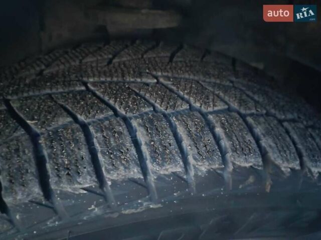 Белый Опель Виваро, объемом двигателя 2 л и пробегом 398 тыс. км за 7150 $, фото 3 на Automoto.ua