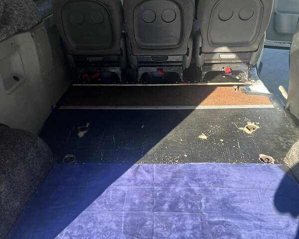 Білий Опель Віваро, об'ємом двигуна 2 л та пробігом 265 тис. км за 8500 $, фото 19 на Automoto.ua