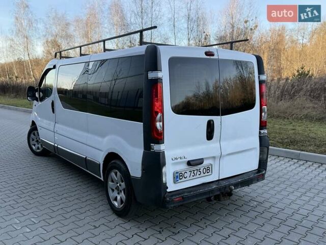 Белый Опель Виваро, объемом двигателя 2 л и пробегом 410 тыс. км за 6200 $, фото 10 на Automoto.ua