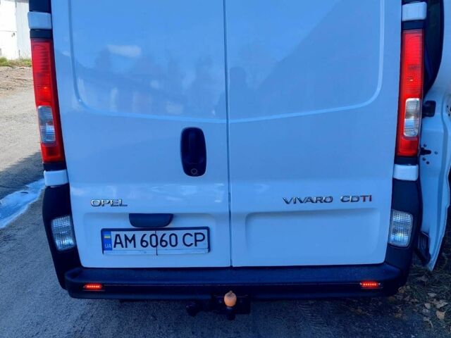 Білий Опель Віваро, об'ємом двигуна 0 л та пробігом 314 тис. км за 8000 $, фото 8 на Automoto.ua