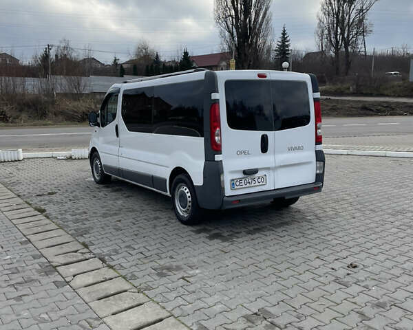 Білий Опель Віваро, об'ємом двигуна 2 л та пробігом 336 тис. км за 7900 $, фото 2 на Automoto.ua