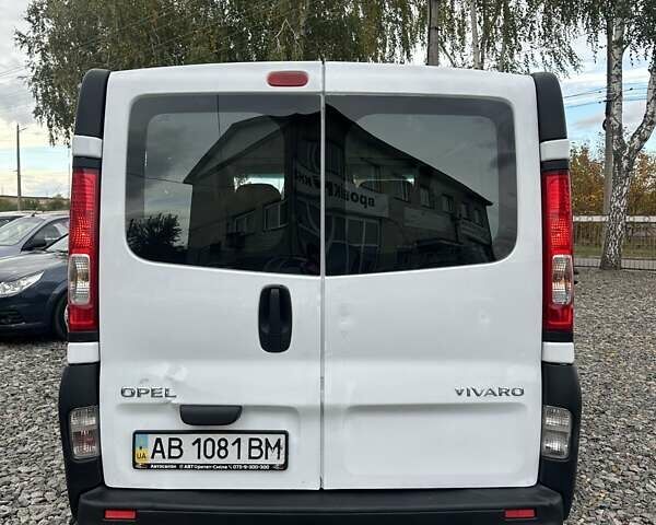 Белый Опель Виваро, объемом двигателя 2 л и пробегом 333 тыс. км за 8800 $, фото 9 на Automoto.ua