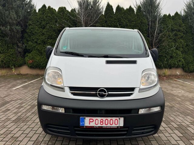 Білий Опель Віваро, об'ємом двигуна 1.9 л та пробігом 280 тис. км за 6600 $, фото 2 на Automoto.ua